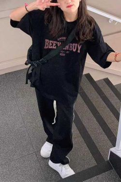 Plus Size Black Cotton Loose Fit Short Sleeve T-Shirt for Women - Trendy American Retro Style Top