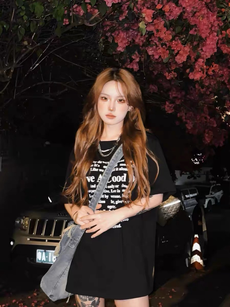 Plus Size Casual Black Cotton Short Sleeve T-Shirt for Women - Spicy Girl American Style Mid-Length Top, Lazy Hong Kong Vibe Plus Size Casual Black Cotton Short Sleeve T-Shirt for Women - Spicy Girl American Style Mid-Length Top, Lazy Hong Kong Vibe