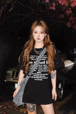 Plus Size Casual Black Cotton Short Sleeve T-Shirt for Women - Spicy Girl American Style Mid-Length Top, Lazy Hong Kong Vibe