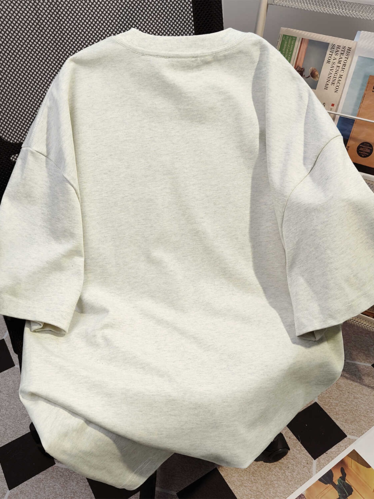 Plus Size Cat Print Short Sleeve T-Shirt for Women - Loose Fit Trendy American Style - Pure Cotton Niche Design Plus Size Cat Print Short Sleeve T-Shirt for Women - Loose Fit Trendy American Style - Pure Cotton Niche Design