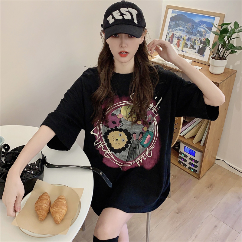 Plus Size European Style Oversized Cotton Short Sleeve T-Shirt for Women - Casual Loose Fit Mid-Length Top Plus Size European Style Oversized Cotton Short Sleeve T-Shirt for Women - Casual Loose Fit Mid-Length Top