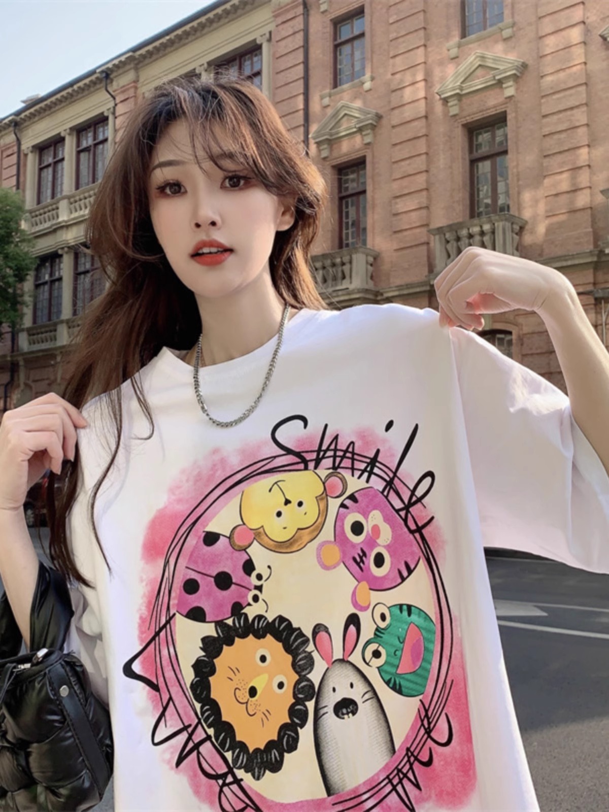 Plus Size European Style Oversized Cotton Short Sleeve T-Shirt for Women - Casual Loose Fit Mid-Length Top Plus Size European Style Oversized Cotton Short Sleeve T-Shirt for Women - Casual Loose Fit Mid-Length Top