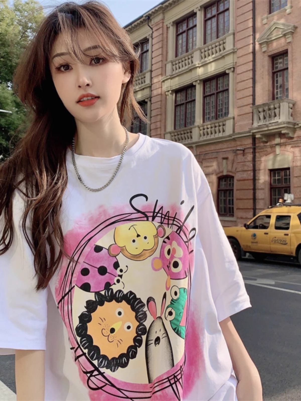 Plus Size European Style Oversized Cotton Short Sleeve T-Shirt for Women - Casual Loose Fit Mid-Length Top Plus Size European Style Oversized Cotton Short Sleeve T-Shirt for Women - Casual Loose Fit Mid-Length Top