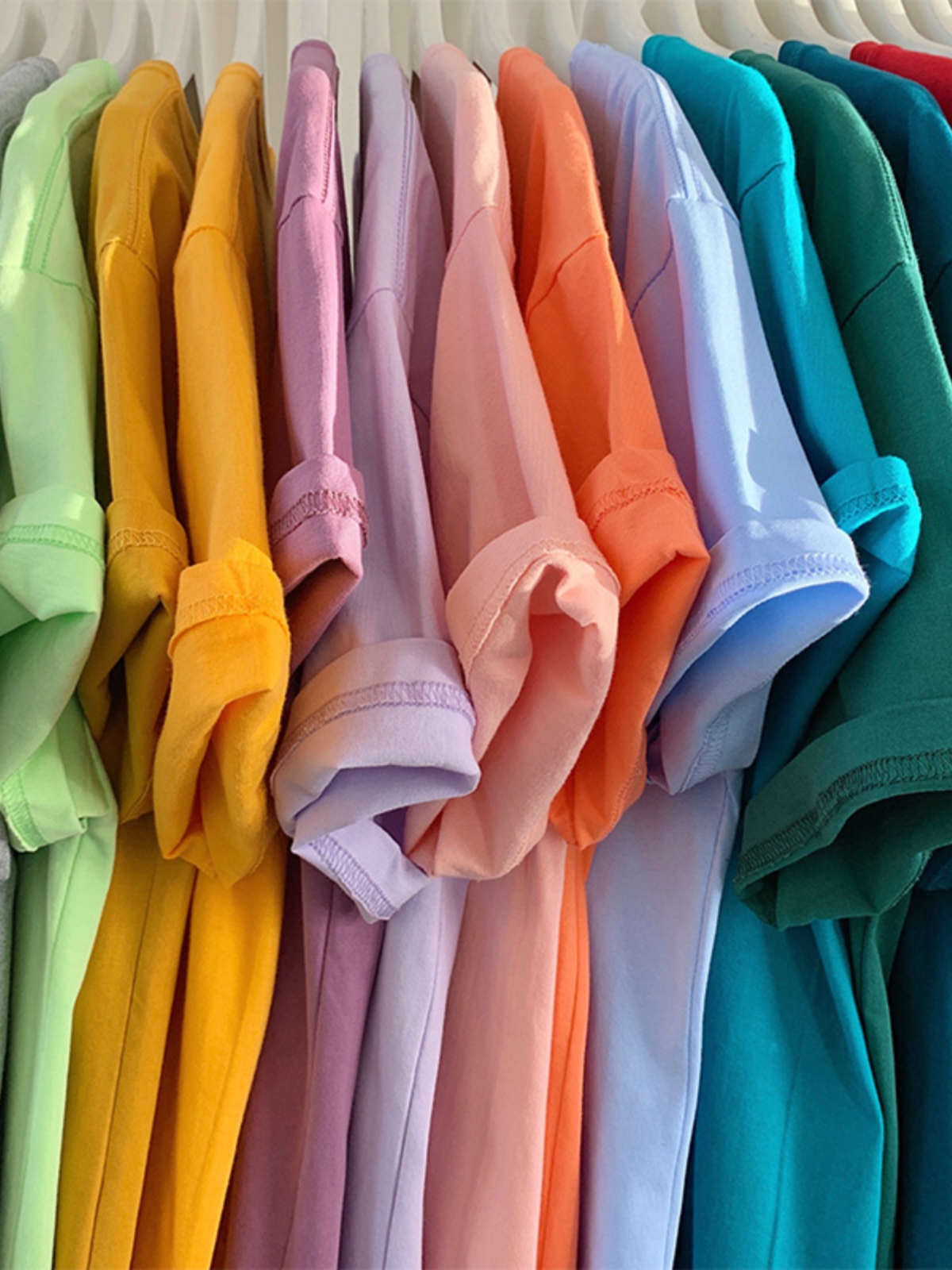 Plus Size Heavyweight Pure Cotton Short Sleeve T-Shirt for Women - Solid Color Unisex Base Tee, Perfect for Couple Outfits Plus Size Heavyweight Pure Cotton Short Sleeve T-Shirt for Women - Solid Color Unisex Base Tee, Perfect for Couple Outfits