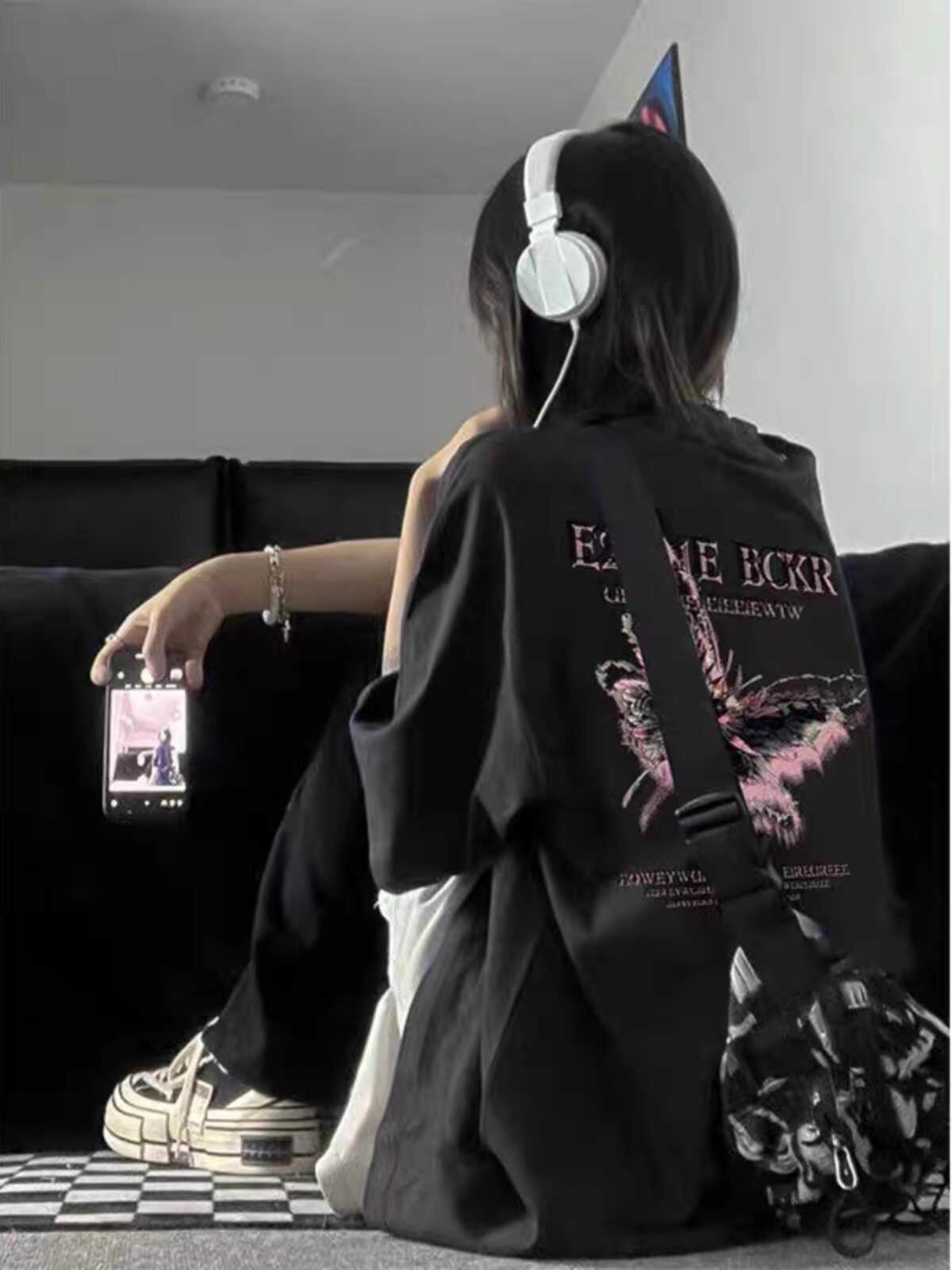 Plus Size Oversized Butterfly Print Cotton T-Shirt for Men and Women | American Style Loose Couple Top | Casual Streetwear Plus Size Oversized Butterfly Print Cotton T-Shirt for Men and Women | American Style Loose Couple Top | Casual Streetwear