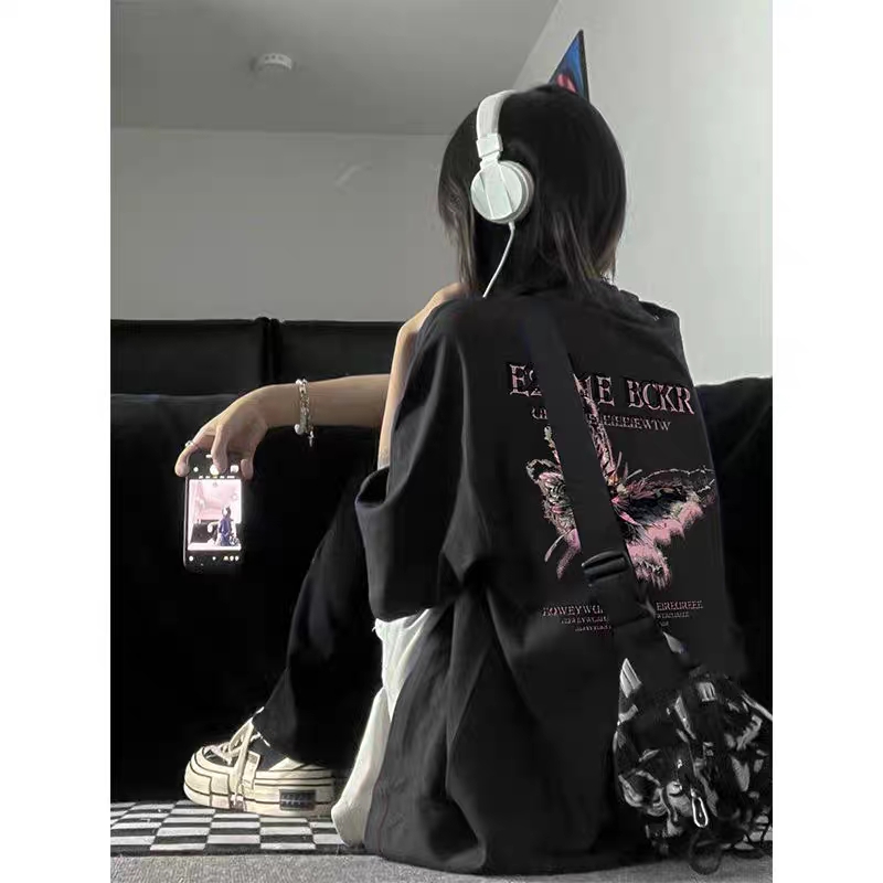 Plus Size Oversized Butterfly Print Cotton T-Shirt for Men and Women | American Style Loose Couple Top | Casual Streetwear Plus Size Oversized Butterfly Print Cotton T-Shirt for Men and Women | American Style Loose Couple Top | Casual Streetwear