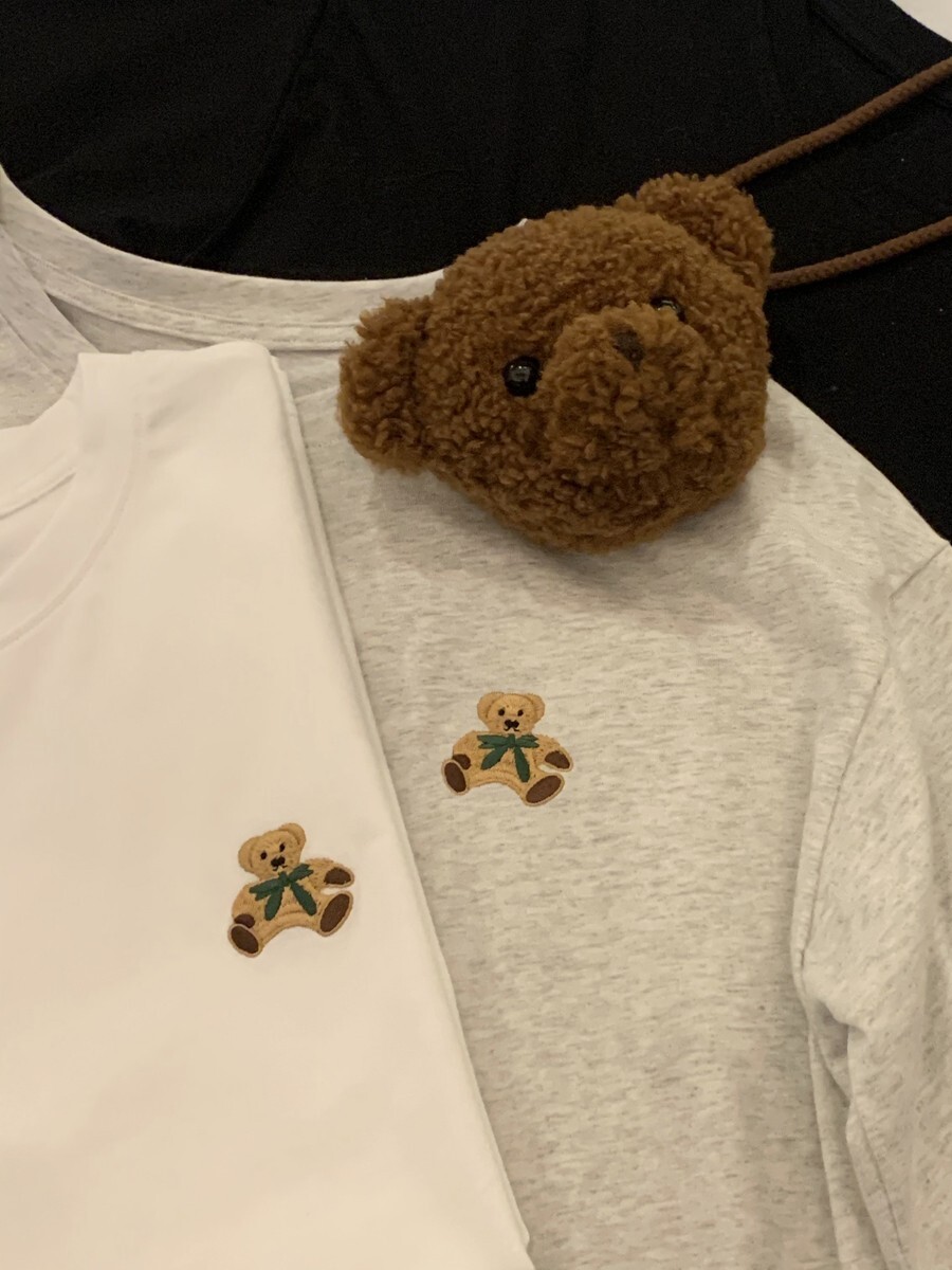 Plus Size Oversized Cotton Short Sleeve T-Shirt for Women, Loose Hong Kong Style Unisex Tee with Five-Point Sleeves, Casual Fashion Plus Size Oversized Cotton Short Sleeve T-Shirt for Women, Loose Hong Kong Style Unisex Tee with Five-Point Sleeves, Casual Fashion