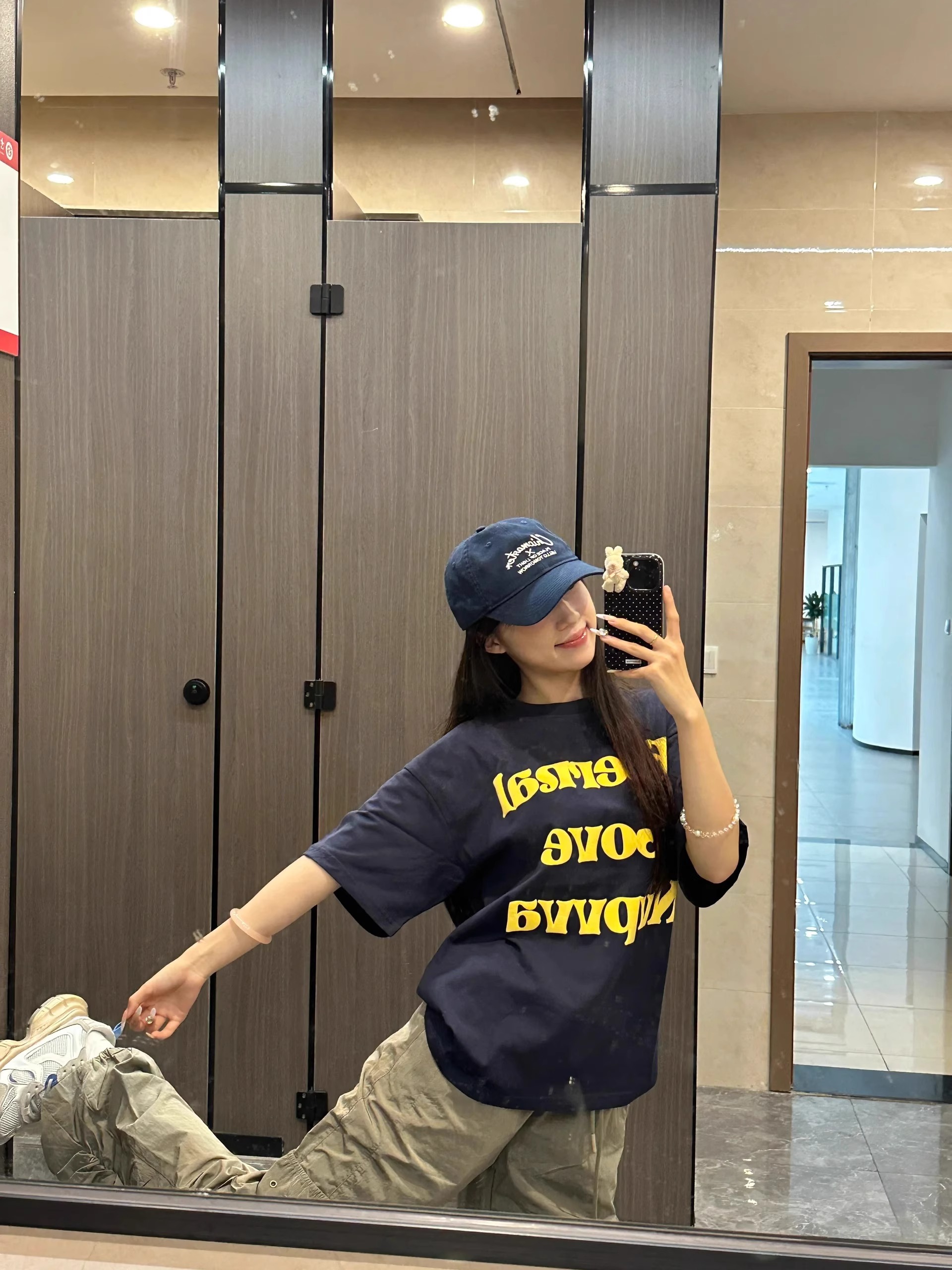 Plus Size Oversized Retro American Style Pure Cotton Short Sleeve T-Shirt for Men and Women - Trendy Hong Kong Chic Plus Size Oversized Retro American Style Pure Cotton Short Sleeve T-Shirt for Men and Women - Trendy Hong Kong Chic