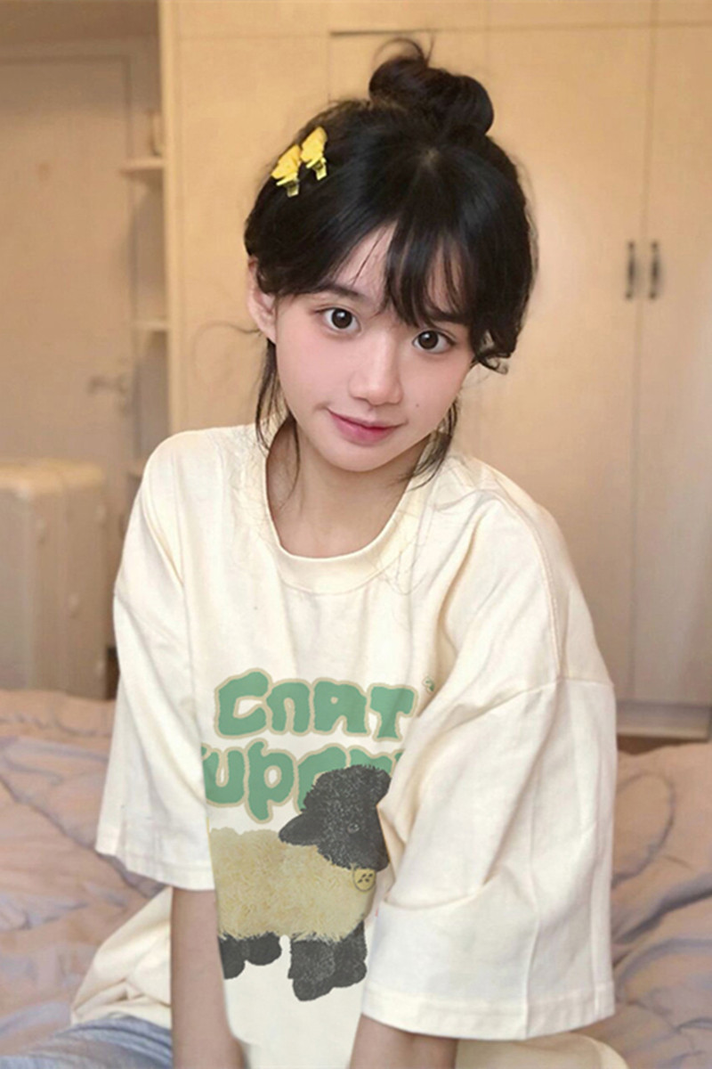 Plus-Size Oversized Short Sleeve T-Shirt for Men & Women - American Retro Loose-Fitting Pure Cotton Couple Top