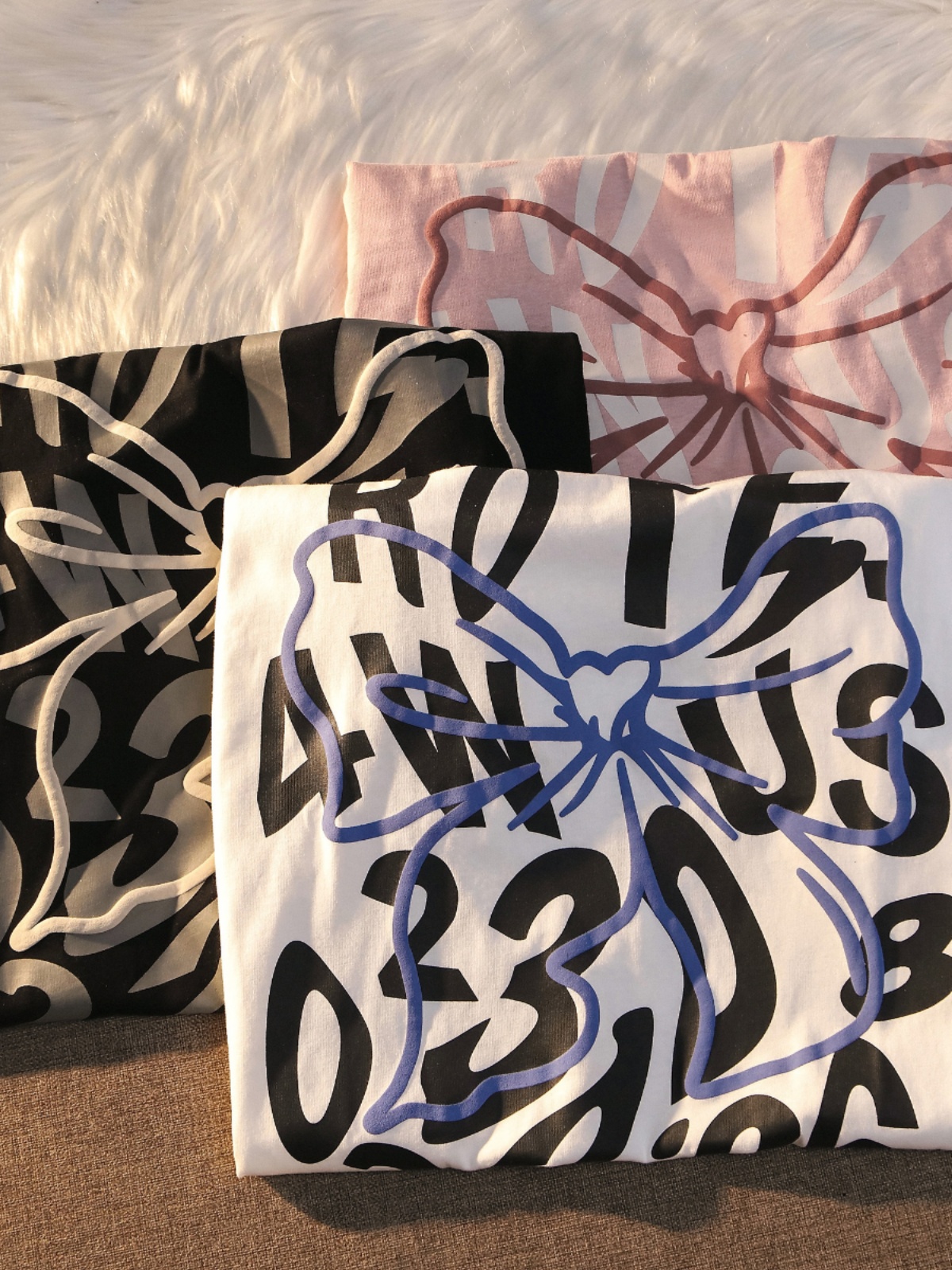 Plus Size Oversized Sweet and Spicy Letter Bow Design Short Sleeve T-Shirt for Couples, Cotton Casual Wear, Y2K Style Plus Size Oversized Sweet and Spicy Letter Bow Design Short Sleeve T-Shirt for Couples, Cotton Casual Wear, Y2K Style