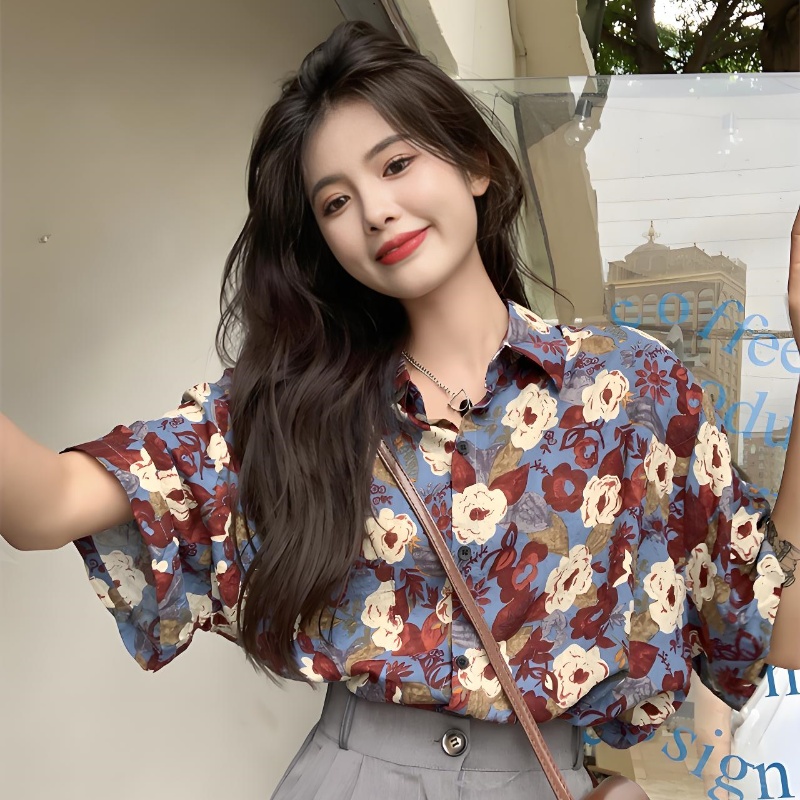 Plus Size Retro Floral Short Sleeve Shirt for Women | Loose Casual Summer Beach Top in Hong Kong Style Plus Size Retro Floral Short Sleeve Shirt for Women | Loose Casual Summer Beach Top in Hong Kong Style