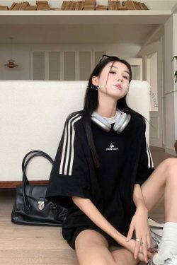 Plus Size Women's American Retro Color-Blocked Striped Casual Cotton Short Sleeve T-Shirt - Loose Fit Mid-Length Top