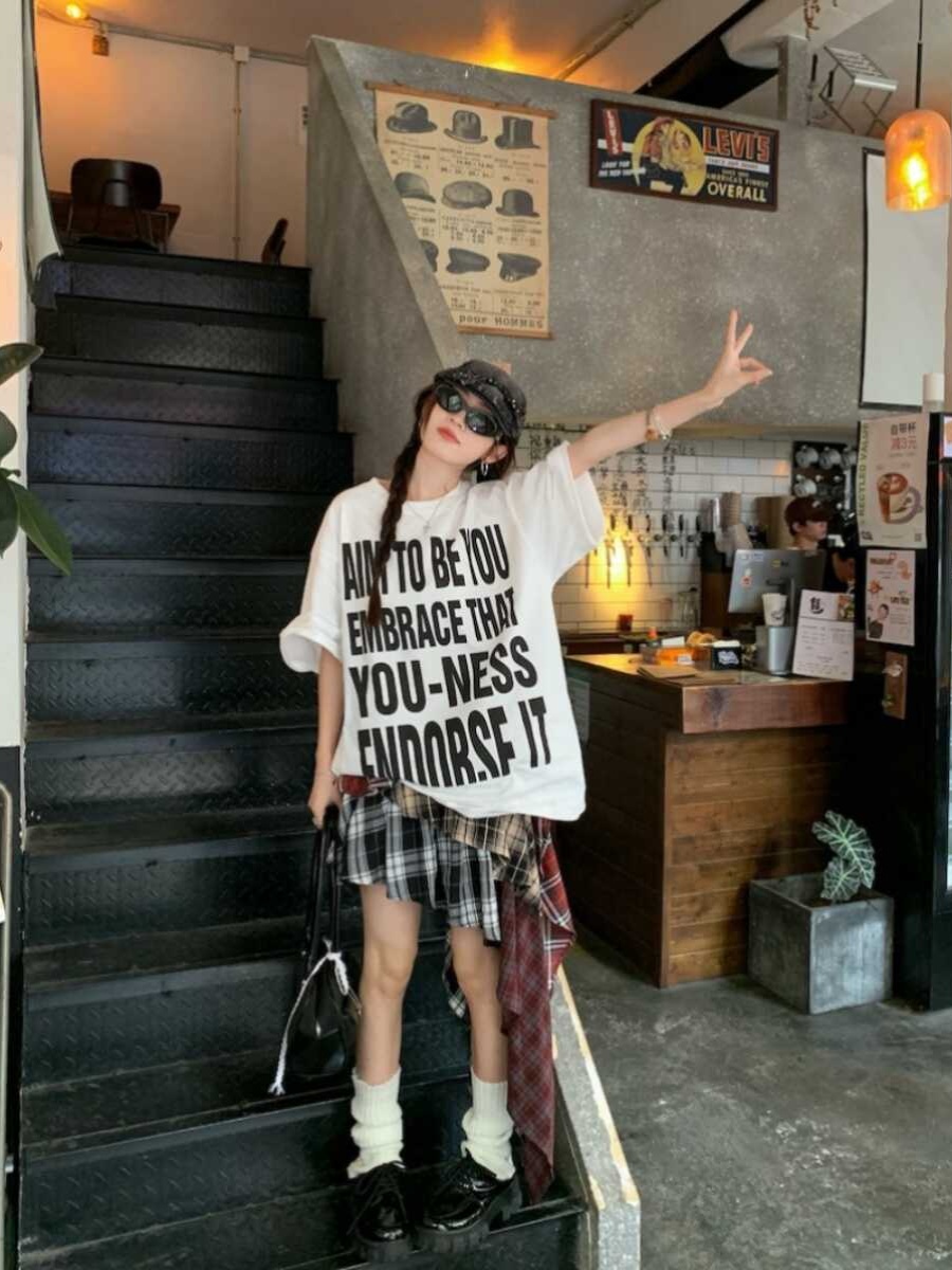 Plus Size Women's American Retro Letter Print Short Sleeve T-Shirt - Loose Fit Cotton Streetwear Top Plus Size Women's American Retro Letter Print Short Sleeve T-Shirt - Loose Fit Cotton Streetwear Top