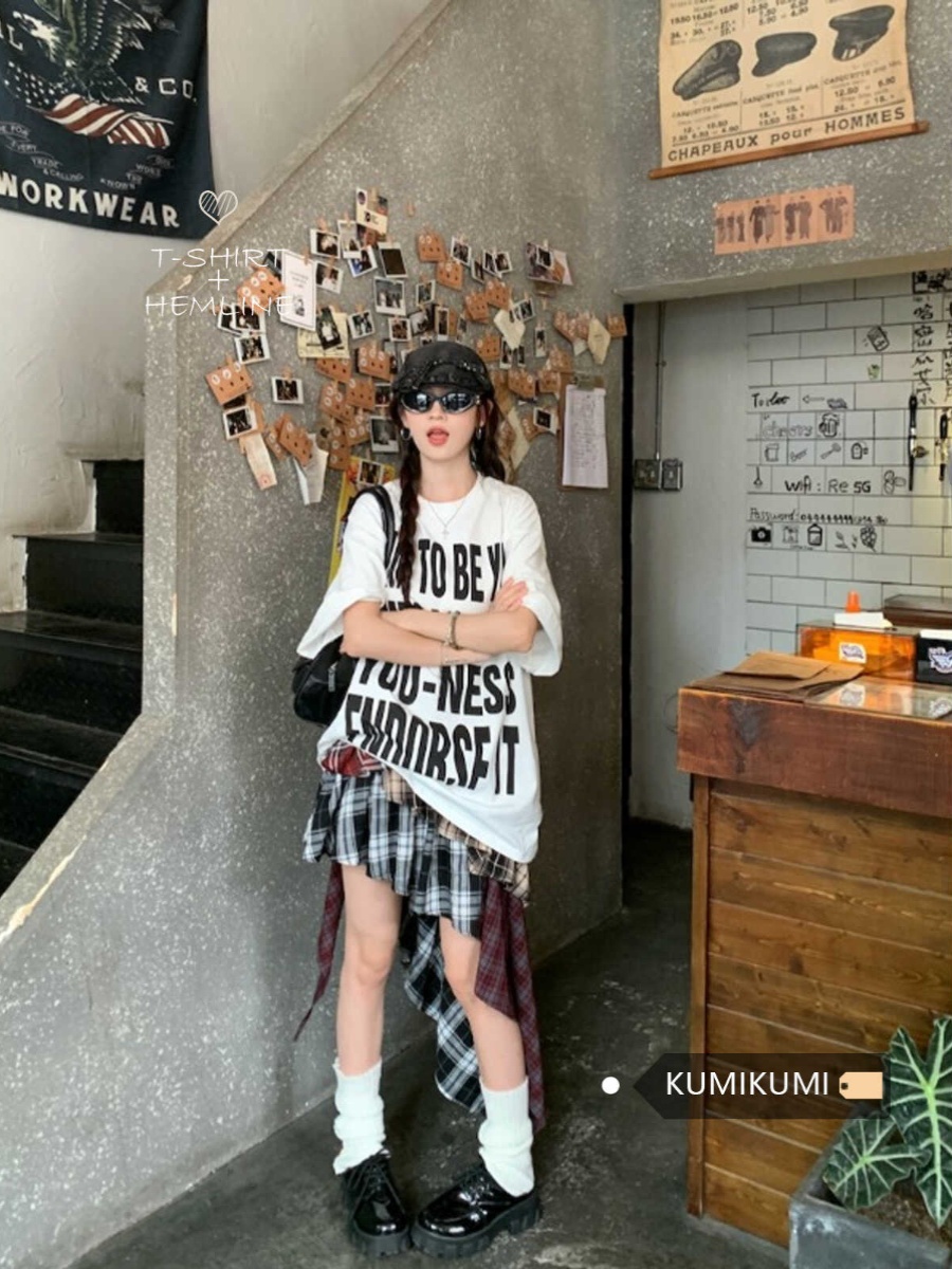 Plus Size Women's American Retro Letter Print Short Sleeve T-Shirt - Loose Fit Cotton Streetwear Top Plus Size Women's American Retro Letter Print Short Sleeve T-Shirt - Loose Fit Cotton Streetwear Top