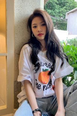 Plus Size Women's Casual Loose Short Sleeve Round Neck T-Shirt – Age-Reducing Pure Cotton Top for Chubby Girls, Summer 2025 Style