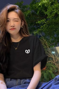 Plus Size Women's Cotton Mid-Length Short Sleeve T-Shirt - Loose Fit, Versatile Round Neck Style for Everyday Wear