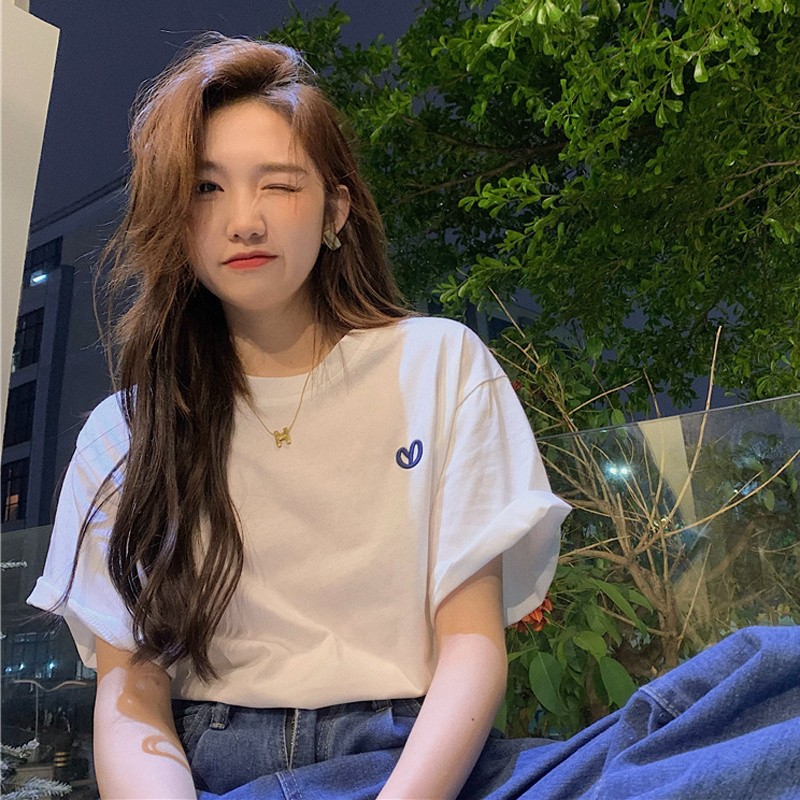 Plus Size Women's Cotton Mid-Length Short Sleeve T-Shirt - Loose Fit, Versatile Round Neck Style for Everyday Wear Plus Size Women's Cotton Mid-Length Short Sleeve T-Shirt - Loose Fit, Versatile Round Neck Style for Everyday Wear