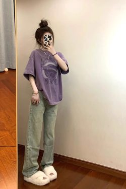 Plus Size Women's Loose-Fitting Purple Letter Print Short Sleeve T-Shirt, Retro American Style for 90s and Y2K Fashion Enthusiasts