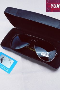 Polarized Sunglasses for Men and Women, Large Frame Driving Glasses, Stylish Frog Design for Ultimate UV Protection