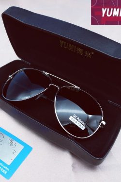 Polarized Sunglasses for Men and Women, Large Frame Driving Glasses, Stylish Frog Design for Ultimate UV Protection