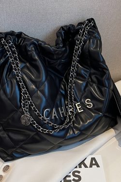 Quilted Chain Bag for Women - Large Capacity Fashion Tote for Commuting - Chic Autumn/Winter 2025 Style
