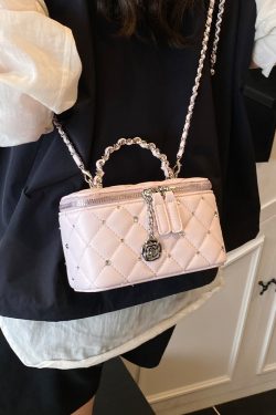 Quilted Chain Bucket Bag - Minimalist Elegant Shoulder Bag for Summer 2025, Exquisite and Trendy Design