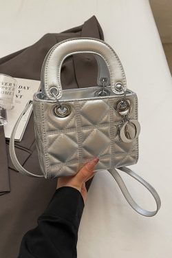 Quilted Chanel-Style Handbag for Women, 2025 Spring Versatile Shoulder Bag, High-End Crossbody Design, Fashionable Chic Accessory