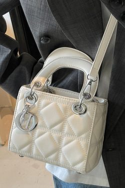 Quilted Chanel-Style Handbag for Women, 2025 Spring Versatile Shoulder Bag, High-End Crossbody Design, Fashionable Chic Accessory