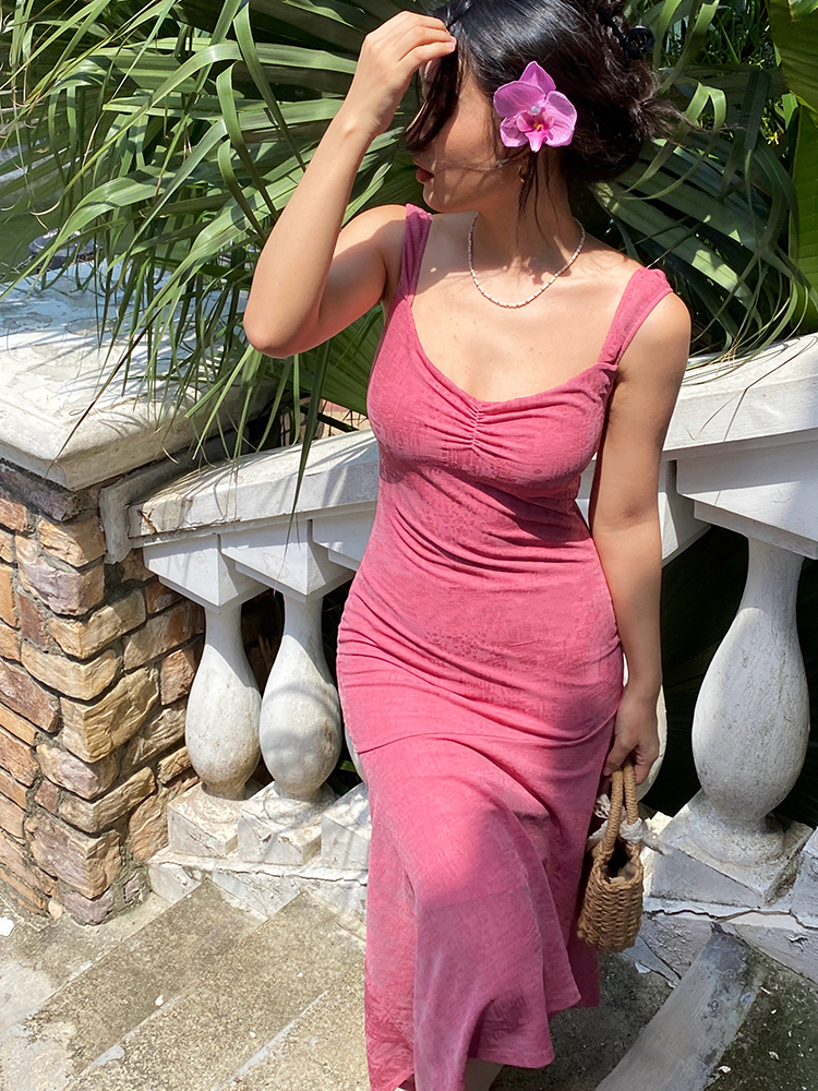 Raspberry Jacquard Diagonal Strap Dress - Vintage Slim-Fit Tank Dress in French Style, 90s Inspired Fashion Raspberry Jacquard Diagonal Strap Dress - Vintage Slim-Fit Tank Dress in French Style, 90s Inspired Fashion