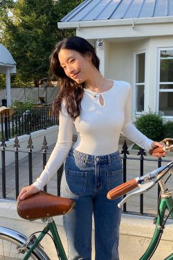 Red Hollow Out Round Neck Bodysuit for Women - Sexy Backless Long Sleeve Tight T-Shirt with Chest Pad - Y2K Fashion