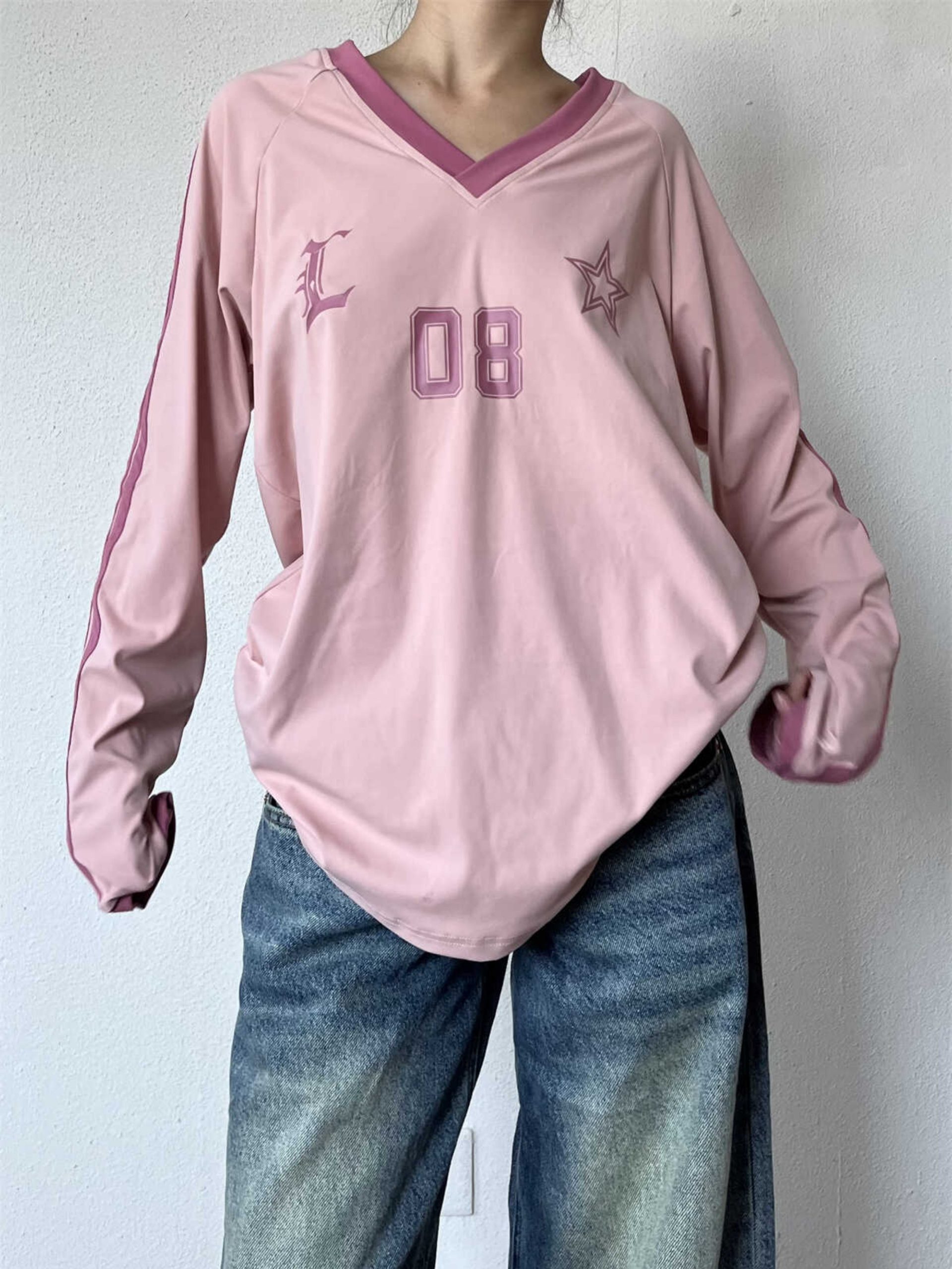 Retro American Oversized Jersey T-Shirt with Color Block Letters | Versatile Raglan Top for Casual Y2K Style Retro American Oversized Jersey T-Shirt with Color Block Letters | Versatile Raglan Top for Casual Y2K Style