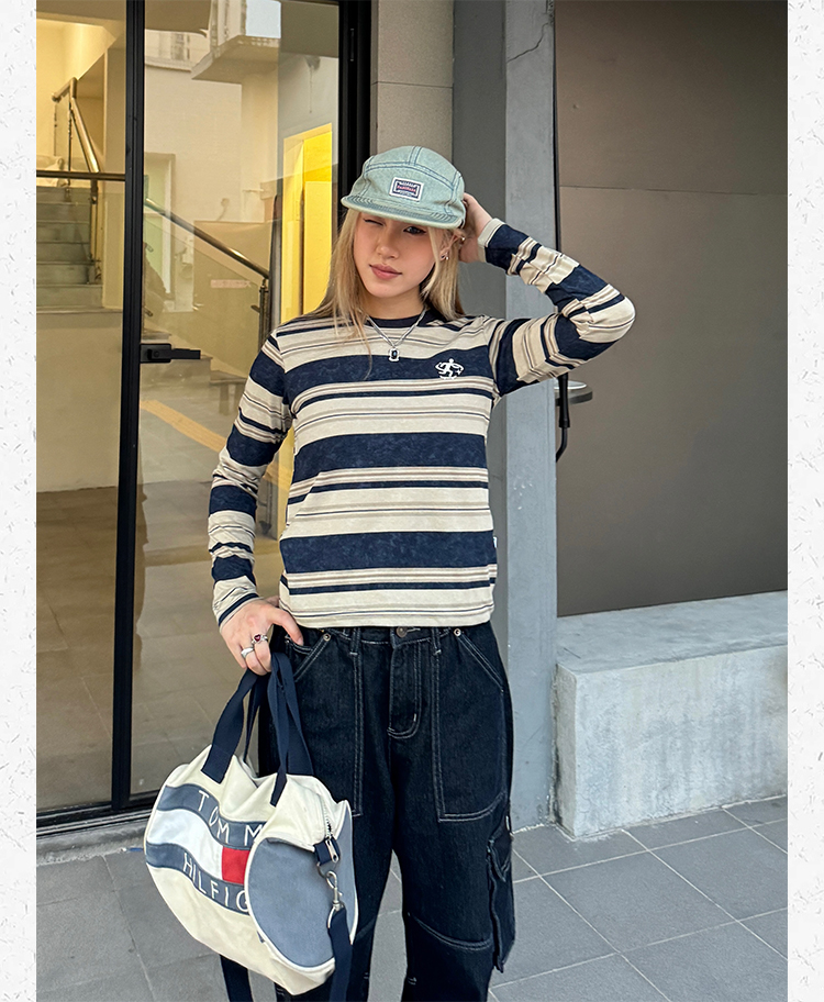 Retro American Striped Loose Short Sleeve T-Shirt for Women - Summer 2024 INS Style Top, Casual Y2K Fashion Retro American Striped Loose Short Sleeve T-Shirt for Women - Summer 2024 INS Style Top, Casual Y2K Fashion