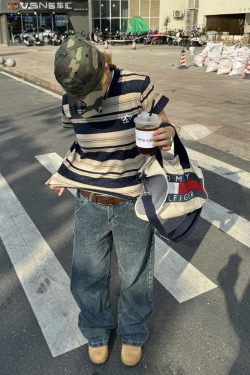 Retro American Striped Loose Short Sleeve T-Shirt for Women - Summer 2024 INS Style Top, Casual Y2K Fashion