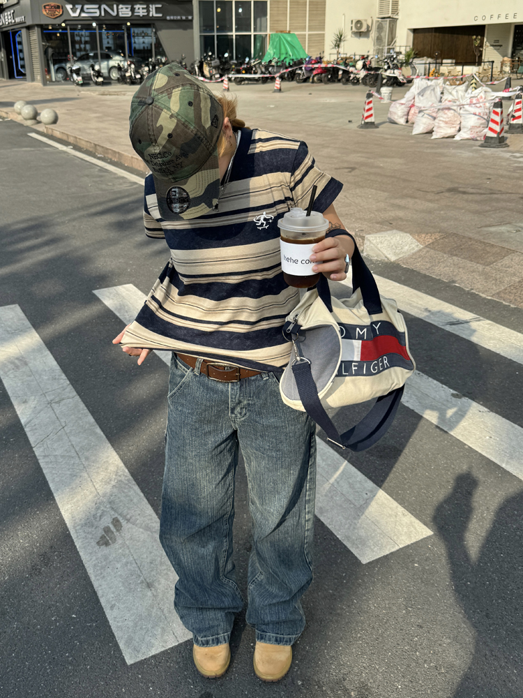 Retro American Striped Loose Short Sleeve T-Shirt for Women - Summer 2024 INS Style Top, Casual Y2K Fashion Retro American Striped Loose Short Sleeve T-Shirt for Women - Summer 2024 INS Style Top, Casual Y2K Fashion