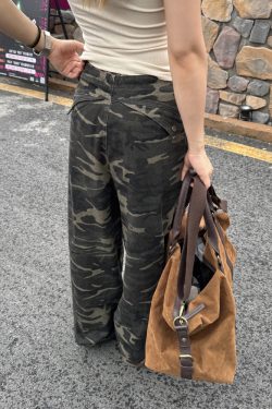 Retro Camouflage Straight Tube Pleated Pants with Waist Belt - Casual Loose Fit Long Pants for Y2K Style and Workwear