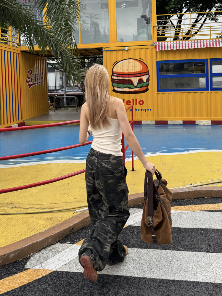 Retro Camouflage Straight Tube Pleated Pants with Waist Belt - Casual Loose Fit Long Pants for Y2K Style and Workwear Retro Camouflage Straight Tube Pleated Pants with Waist Belt - Casual Loose Fit Long Pants for Y2K Style and Workwear