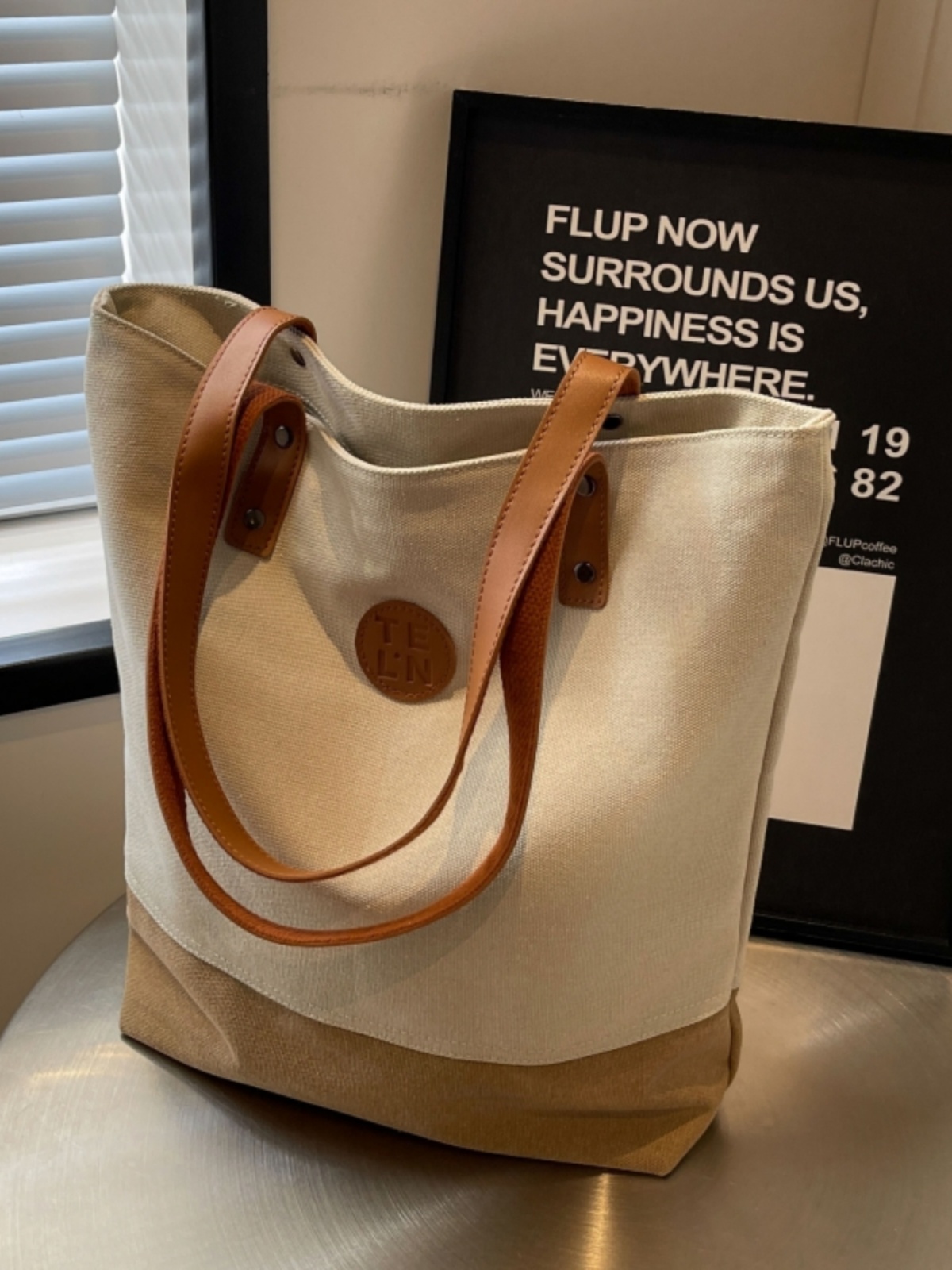 Retro Canvas Tote Bag for Women, 2025 Fashion Large Capacity Shoulder Bag, Versatile Commuter Style Retro Canvas Tote Bag for Women, 2025 Fashion Large Capacity Shoulder Bag, Versatile Commuter Style