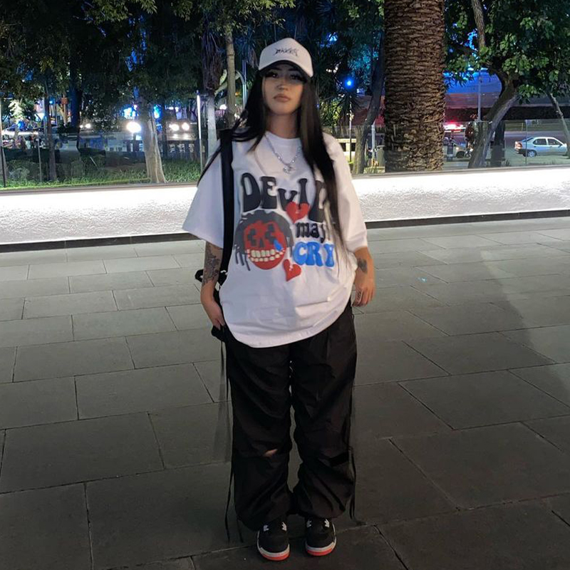 Retro Cartoon Skull Short Sleeve T-Shirt for Women - American Style, Summer Streetwear, Trendy 90s Inspired Top Retro Cartoon Skull Short Sleeve T-Shirt for Women - American Style, Summer Streetwear, Trendy 90s Inspired Top