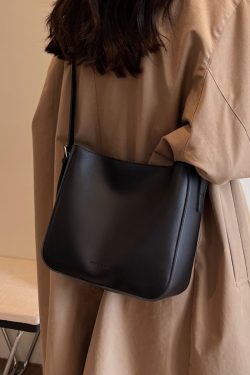 Retro Casual Shoulder Bag for Women - Trendy Spring Summer 2025 Bucket Crossbody Bag for Commuting and Everyday Use