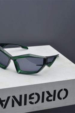 Retro Cat-Eye Punk Sunglasses for Men and Women - Trendy Futuristic Alien Style - Millennial Spicy Girl Fashion Accessory