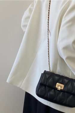 Retro Chain Bag for Women - Versatile Spring/Summer Shoulder & Crossbody Small Bag - 2025 Niche Design