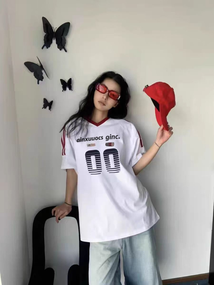 Retro Color-Block V-Neck Short Sleeve T-Shirt for Women - Trendy 90s Inspired Summer Sports Loose Top Retro Color-Block V-Neck Short Sleeve T-Shirt for Women - Trendy 90s Inspired Summer Sports Loose Top