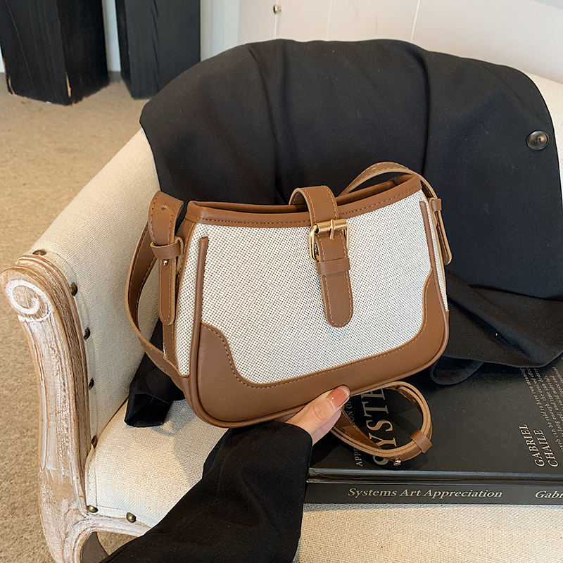 Retro Color-Blocking Handheld Shoulder Bag for Women - Spring/Summer 2025 High-End Crossbody Bag, Fashionable Casual Style Retro Color-Blocking Handheld Shoulder Bag for Women - Spring/Summer 2025 High-End Crossbody Bag, Fashionable Casual Style