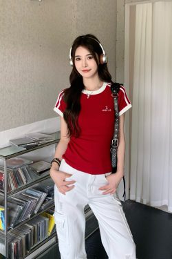 Retro Color-Blocking Short Sleeve T-Shirt for Women - 2024 Summer Raglan Sleeve Slim Fit Top, Y2K Inspired Fashion