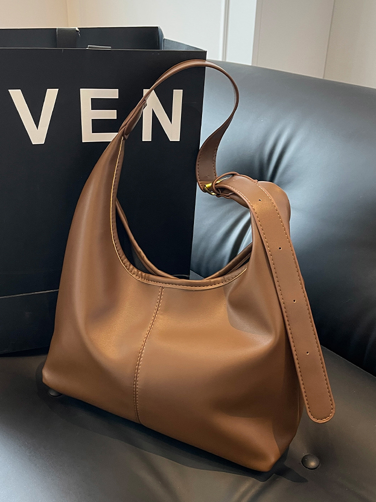 Retro Commuter Underarm Bag for Women - 2025 Autumn Winter Versatile Tote Shoulder Bag with High-End Feel Retro Commuter Underarm Bag for Women - 2025 Autumn Winter Versatile Tote Shoulder Bag with High-End Feel