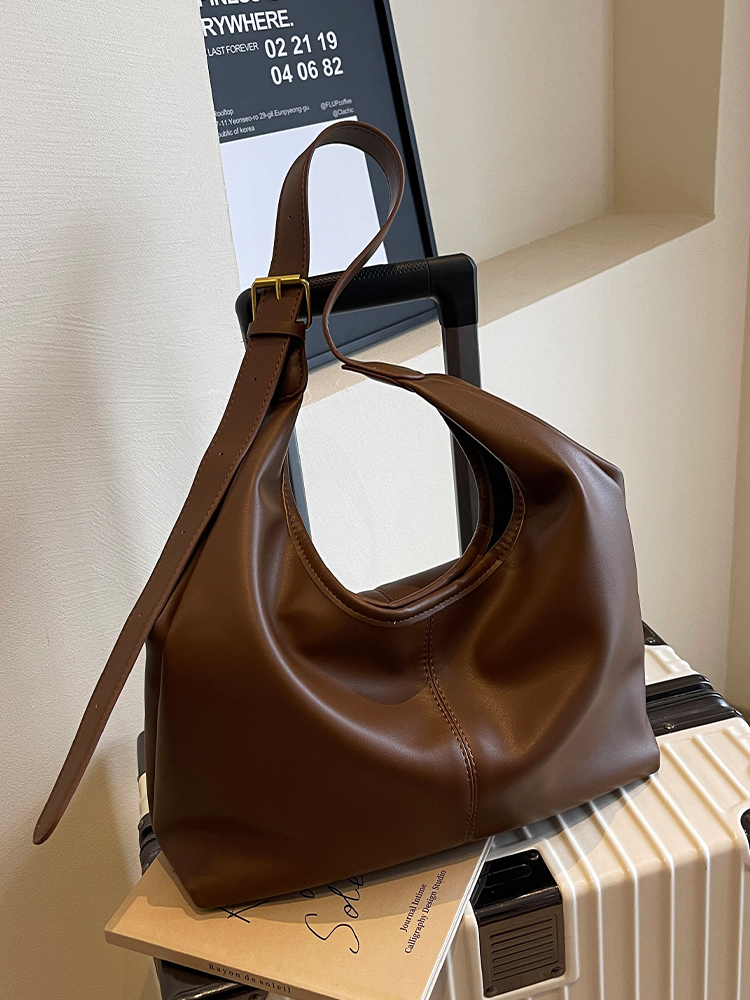 Retro Commuter Underarm Bag for Women - 2025 Autumn Winter Versatile Tote Shoulder Bag with High-End Feel Retro Commuter Underarm Bag for Women - 2025 Autumn Winter Versatile Tote Shoulder Bag with High-End Feel