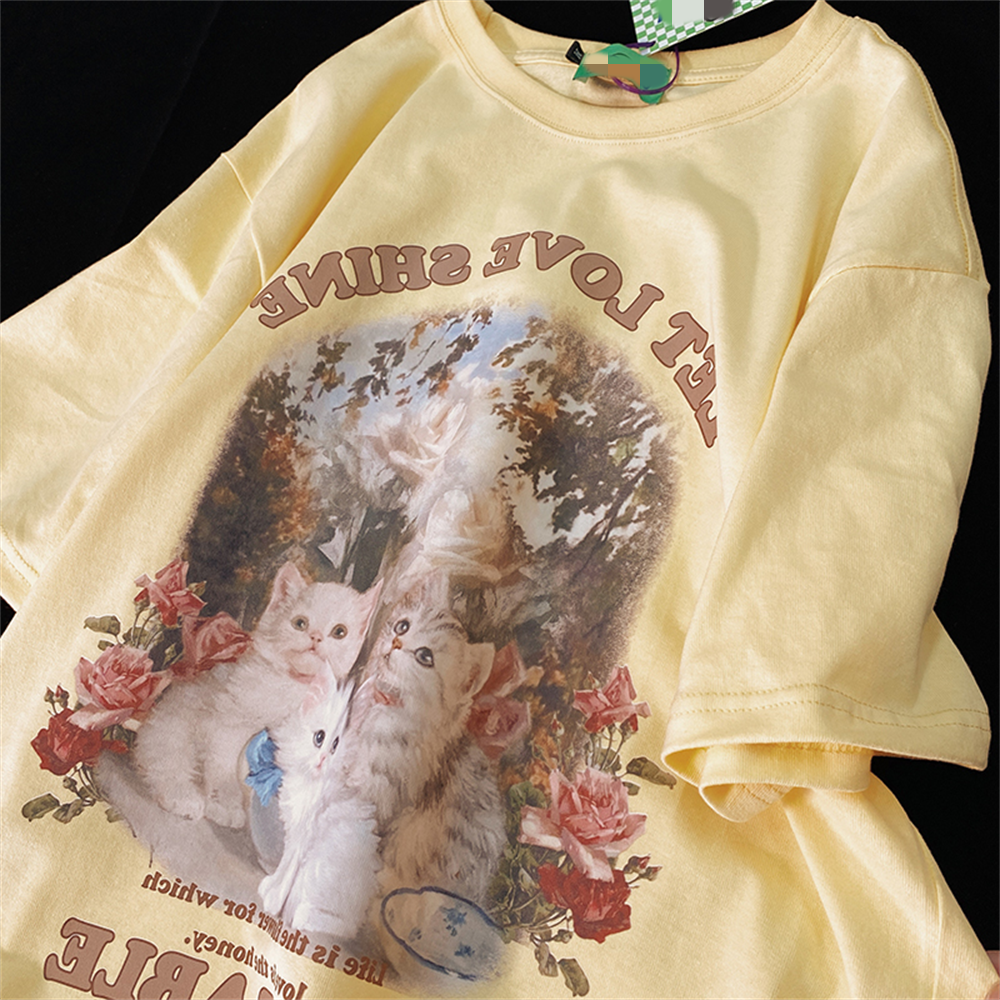 Retro Cute Kitten Graphic Pure Cotton Short Sleeve T-Shirt for Men and Women, Plus Size Loose Fit Couple Top Retro Cute Kitten Graphic Pure Cotton Short Sleeve T-Shirt for Men and Women, Plus Size Loose Fit Couple Top