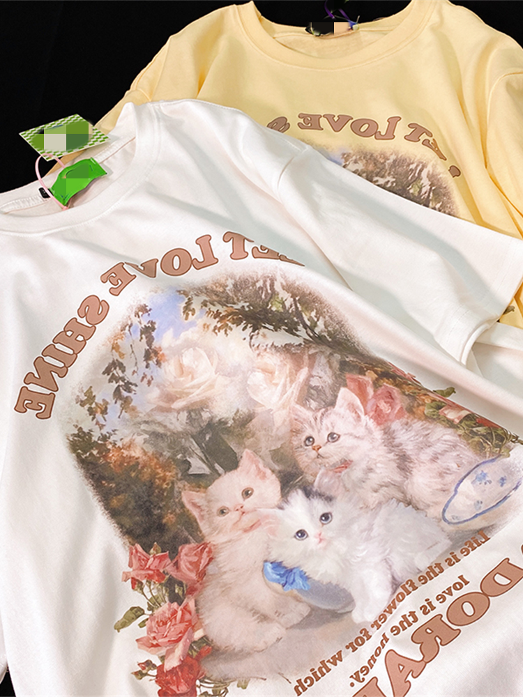 Retro Cute Kitten Graphic Pure Cotton Short Sleeve T-Shirt for Men and Women, Plus Size Loose Fit Couple Top Retro Cute Kitten Graphic Pure Cotton Short Sleeve T-Shirt for Men and Women, Plus Size Loose Fit Couple Top