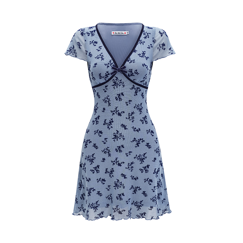 Retro Deep V Floral Dress for Women - Waist-Cinching Slim-Fit A-Line Short Skirt, European American Style, Perfect for 90s and Y2K Looks Retro Deep V Floral Dress for Women - Waist-Cinching Slim-Fit A-Line Short Skirt, European American Style, Perfect for 90s and Y2K Looks