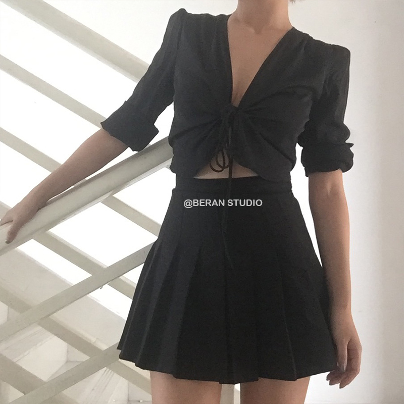 Retro Deep V Tie Long Sleeve Cardigan Shirt Top in Faux Silk - Solid Color Stylish Layering Piece Retro Deep V Tie Long Sleeve Cardigan Shirt Top in Faux Silk - Solid Color Stylish Layering Piece